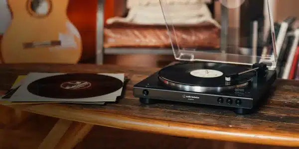 Audio Technica Automatic Belt-Drive Turntable | Bluetooth | Black - Image 5