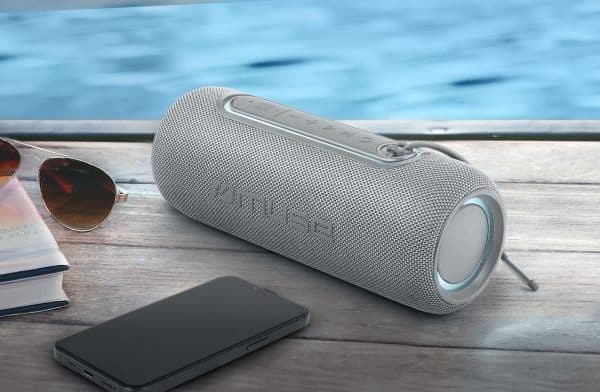 Muse Splash Proof Portable Bluetooth Speaker