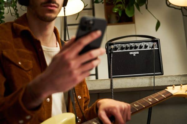 Boss Katana-Mini X | 10W Portable Amplifier - Image 5